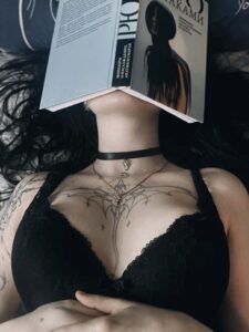 Cerita Sex Cewek Mabuk Ngentot di Tempat Karoke