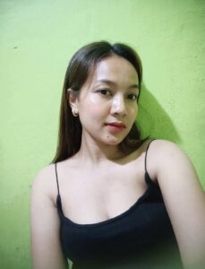 Cerita Sex Tante Cantik Yang Genit Sekali
