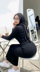 Cerita Sex Enaknya Merasakan Tubuh Cewek Gratis