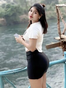 Cerita Sex Nikmatnya Tubuh Karyawan