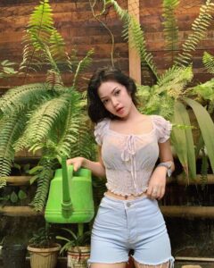 Cerita Sex Menggarap adik istri sendiri -