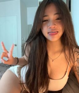 Cerita Sex istri Tetangga Body Sangat Bahenol - 